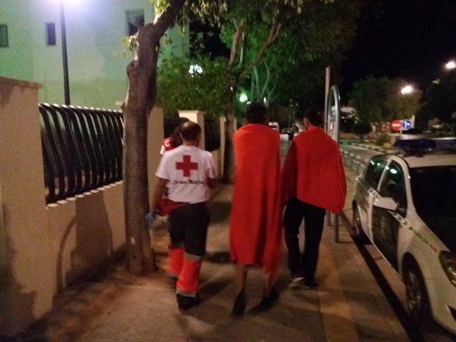 Uno de los atendidos tras llegar a Calp.