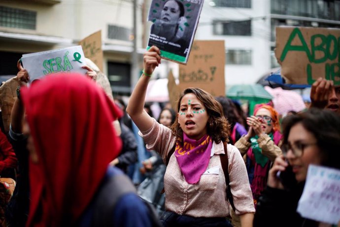 Protestas en favor de la despenalización del aborto en Quito