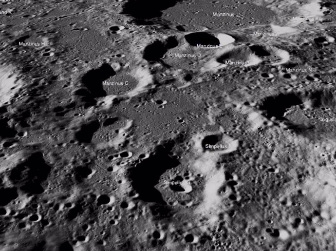 El aterrizador lunar Vikram de la India se busca en las sombras lunares