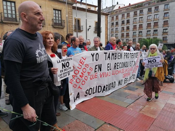 Movilización de los trabajadores contra la sentencia que condena a nueve personas por protestar en el Reconquista.