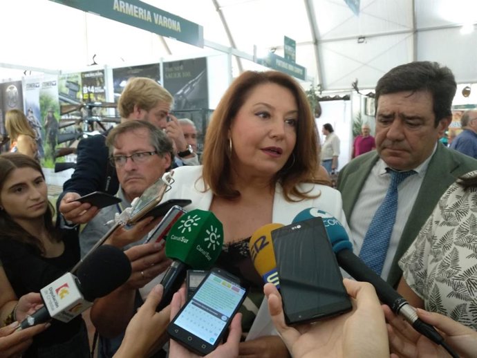 Crespo subraya que la listeria no ha afectado a las exportaciones cárnicas andal