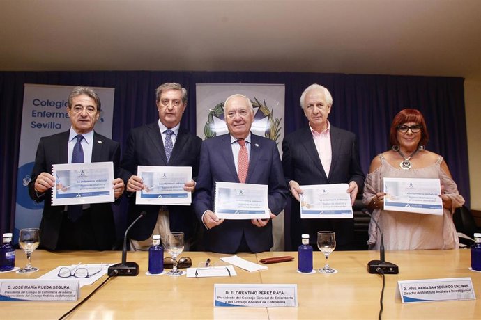 Presentación del estudio 'La enfermería andaluza: Análisis de situación y principales demandas'