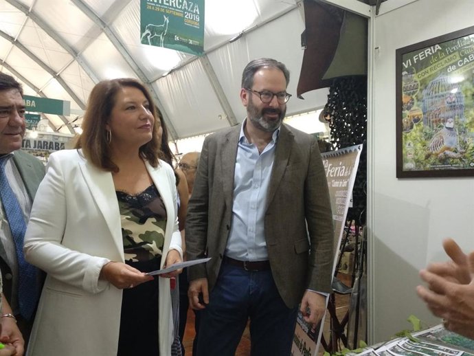 Crespo cree que "lo más importante" en la lucha contra las algas asiáticas es qu