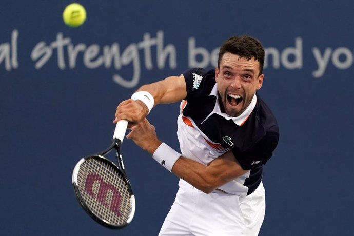 Tenis.- Los tenistas españoles Roberto Bautista y Albert Ramos se clasifican par