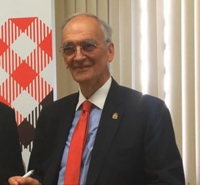 El doctor Jaime Martínez González Río.