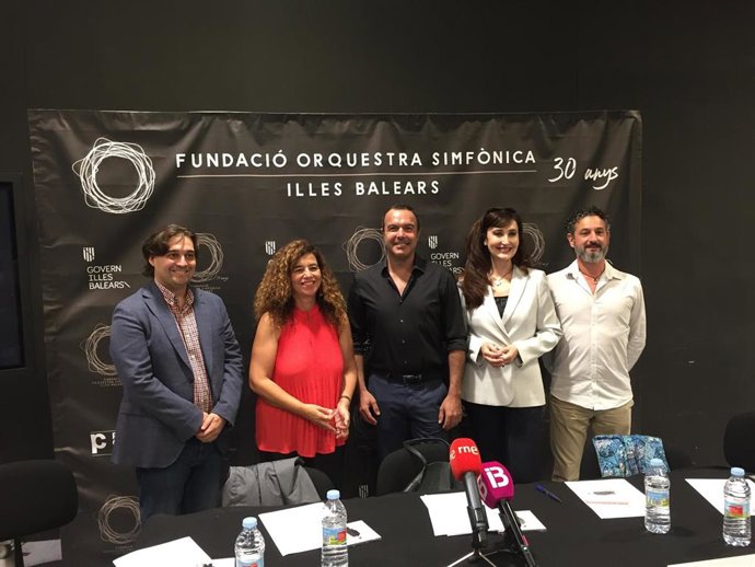 La consellera de Presidencia, Cultura e Igualdad, Pilar Costa, en la presentación del 30 aniversario de la Simfnica