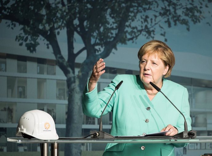 Alemania.- Los Verdes igualan por primera vez a los conservadores de Merkel en A