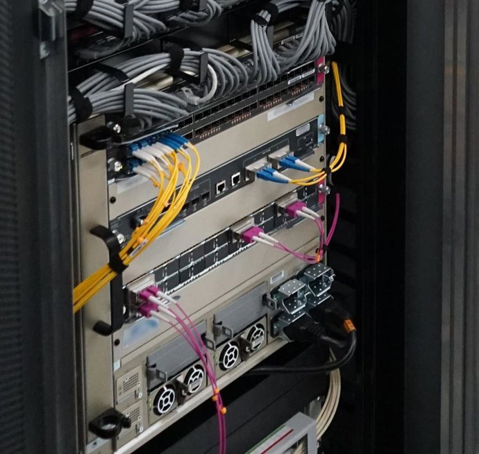 El Puerto de Tarragona desplegará 20.000 metros de cable de fibra óptica en todo el perímetro