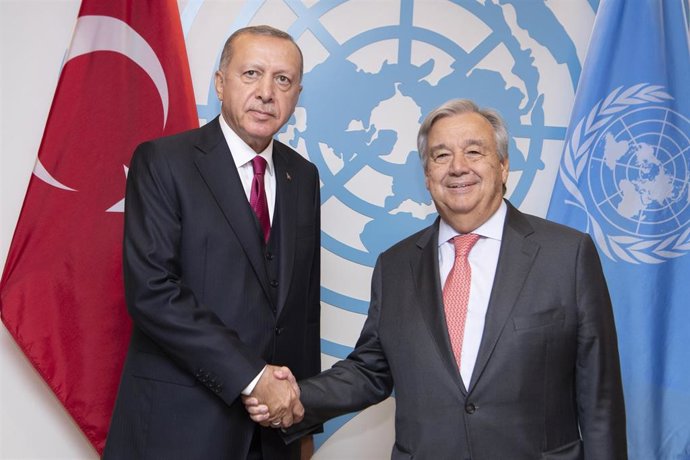 Erdogan con Antonio Guterres en la ONU, en Nueva York