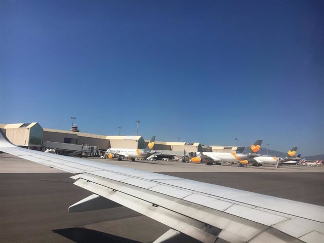 Aviones de Thomas Cook en el aeropuerto de Son Sant Joan, en Palma.