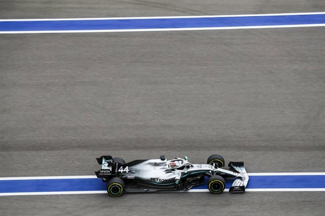 El piloto británico Lewis Hamilton en el Gran Premio de Rusia