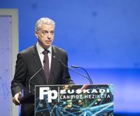 Urkullu denuncia que las transferencias a Euskadi están paralizadas y la "estrategia uniformadora" del Estado