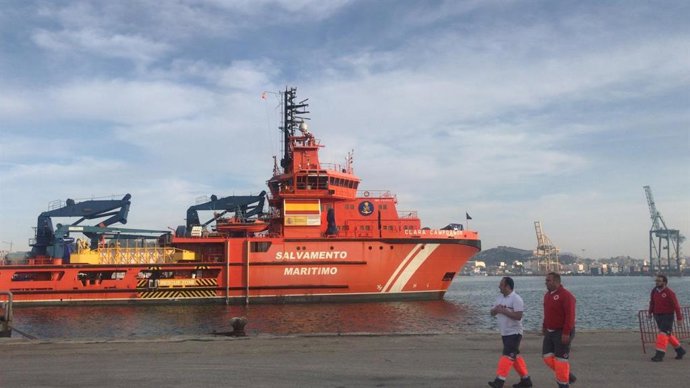 Inmigrantes, pateras, Cruz Roja