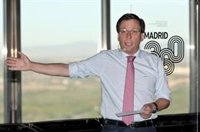 Almeida defiende que 'Madrid 360' ha sido elaborado por el área de Medio Ambiente y que Deloitte  ha "asesorado"