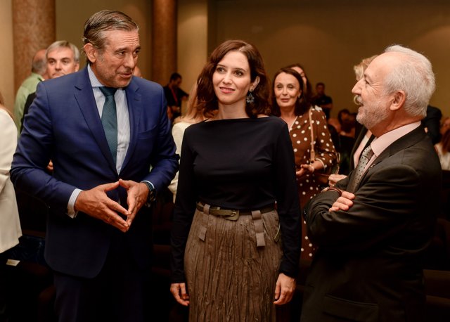 Díaz Ayuso con el consejero de Justicia en el acto de apertura del Año Judicial 2019/202