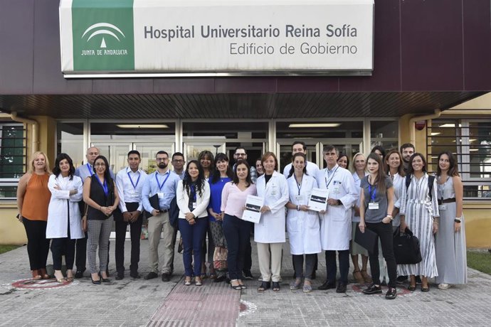 Reumatólogos del Hospital Reina Sofía forman a profesionales de Latinoamérica en el manejo de la espondiloartritis
