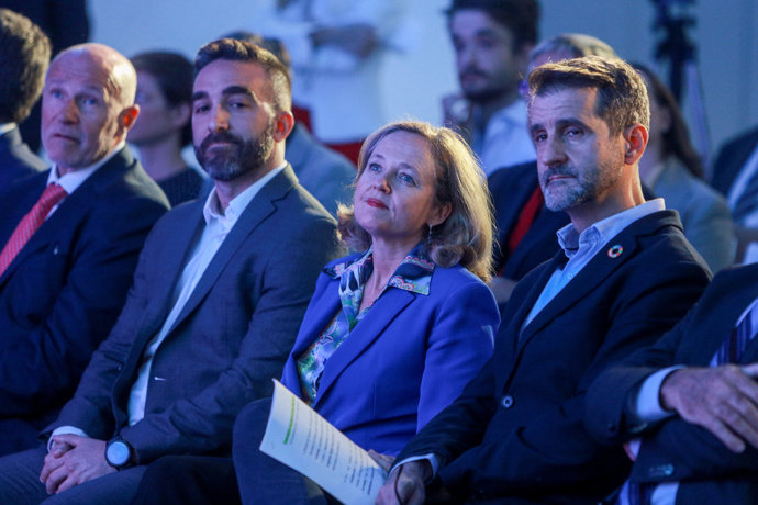 Clausura del acto de presentación del programa 'Digital Future Society' en el Palacio Neptuno de Madrid