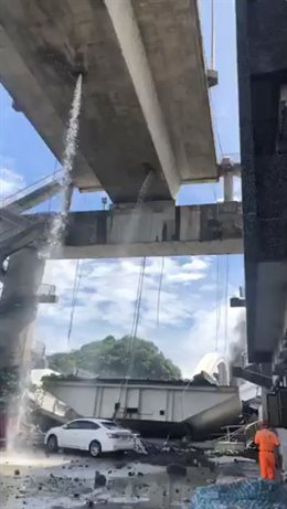 Varios heridos tras el derrumbe de un puente en el noreste de Taiwán
