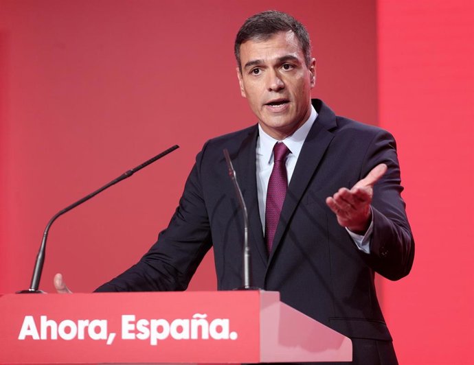 El secretari general del PSOE i president del Govern central en funcions, Pedro Sánchez, durant la seva intervenció en l'acte de presentació del lema de campanya del 10 de novembre, Madrid (Espanya), 30 de setembre