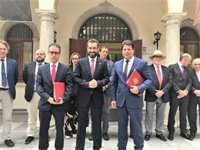 Picardo muestra sus condolencias a la familia del fallecido y su solidaridad con el alcalde de La Línea (Cádiz)