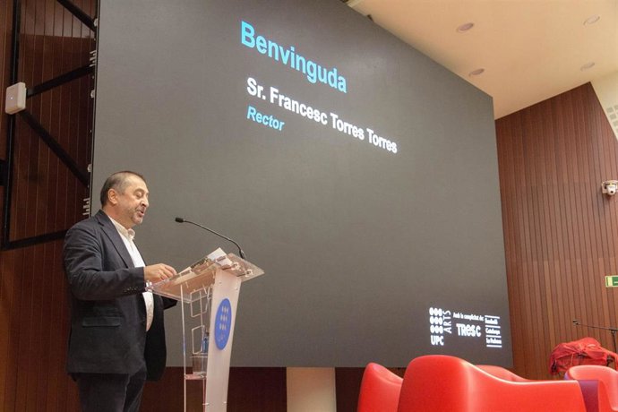 El rector de la UPC Francesc Torres
