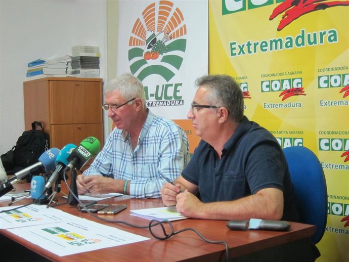 Secretario general de UPA-UCe, Ignacio Huertas y portavoz de Coag, Juan Moreno