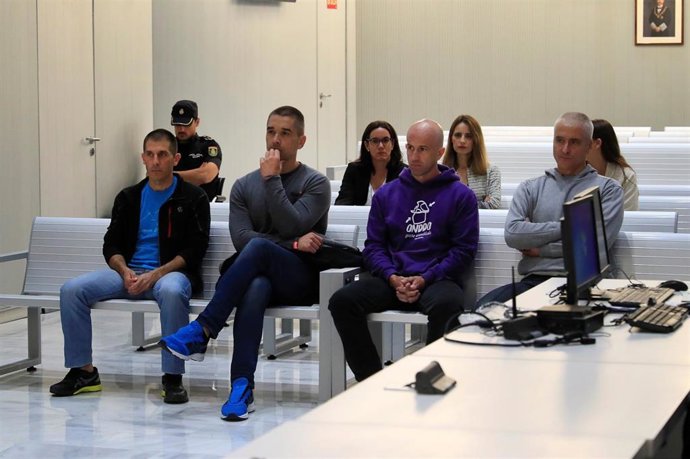 Juicio a miembros de la banda terrorista ETA por el asesinato del funcionario de Instituciones Penitenciarias Máximo Casado en el 2000