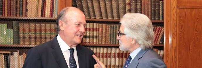 El empresario Enrique Lacalle y el presidente de Foment del Treball, Josep Sánchez Llibre