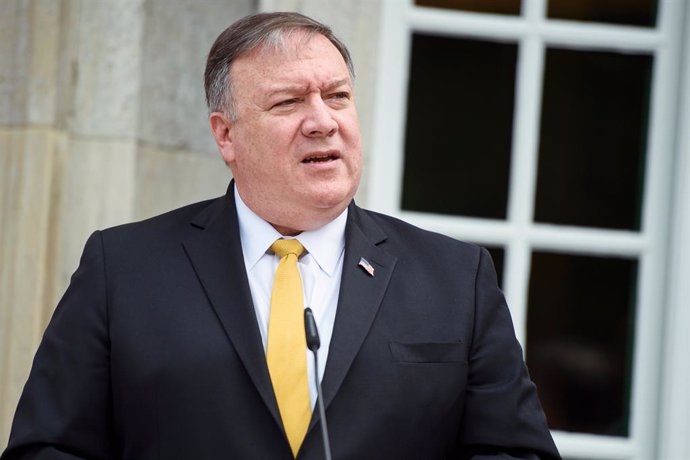 EEUU.- Pompeo acusa a la Cámara de Representantes de "intimidar" a funcionarios 