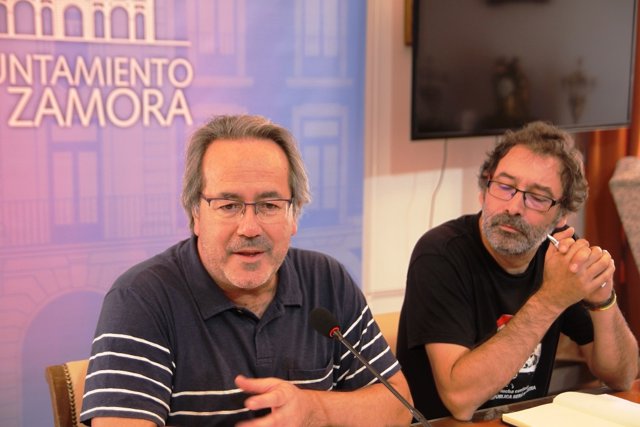 El alcalde de Zamora, Francisco Guarido (izda), junto al teniente de alcalde, Miguel Ángel Viñas (dcha).