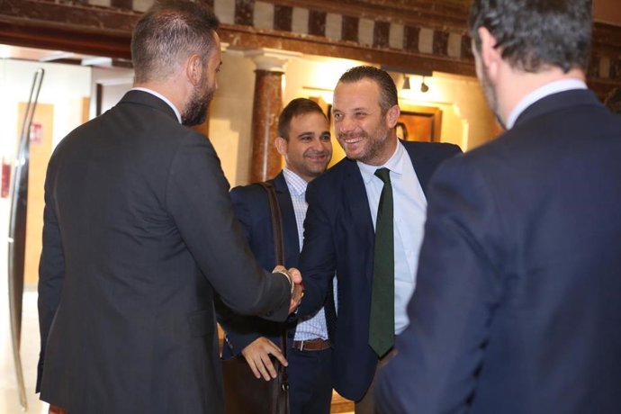 Joaquin Segado, Promotor Moción,  Con Abogados Colegio De Cartagena