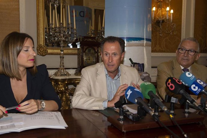 José María Román en rueda de prensa en Diputación