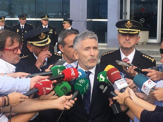 Marlaska en el Dia de la Policia a Cadis