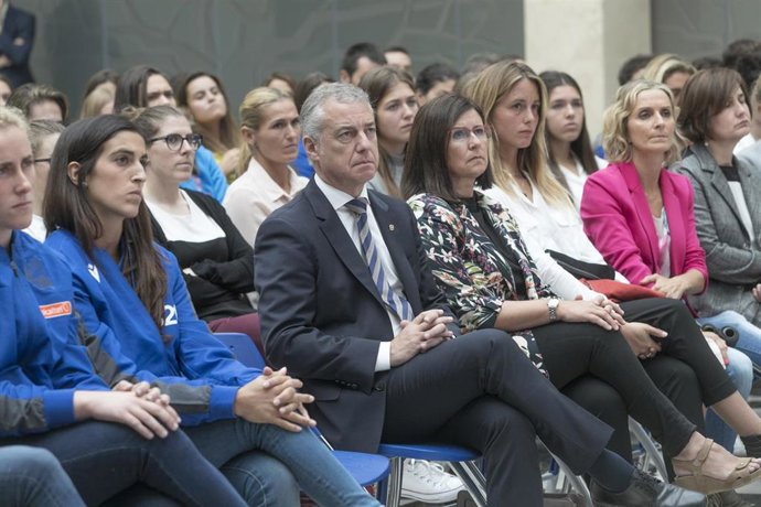 El lehendakari, Iñigo Urkullu, en la recepción a mujeres deportistas