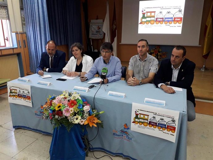 El Consistorio destaca la importancia de la unión entre instituciones, empresas y comunidad educativa para fomentar el emprendimiento