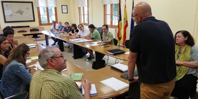 Reunión de la Conselleria de Agricultura con representantes del sector agrario para preparar la postura autonómica ante la nueva PAC.
