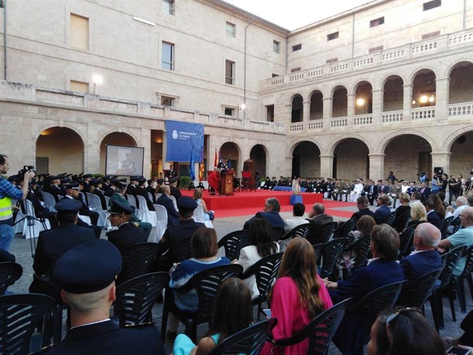 Acto de conmemoración del Día de la Policía Nacional en Palma de Mallroca.