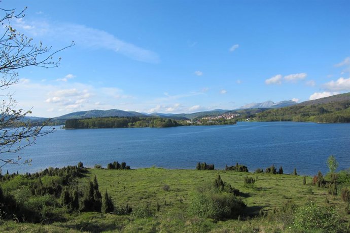 Los embalses vascos están al 73% de su capacidad, 32 puntos por encima de la med