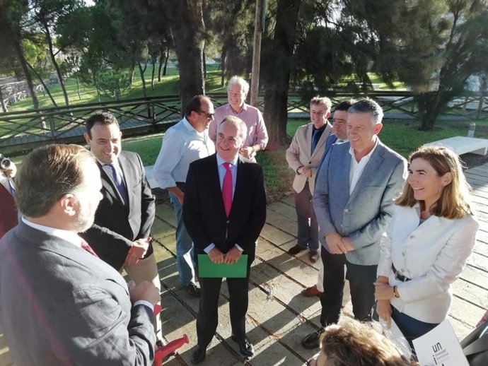 La consejera de Empleo, Rocío Blanco, en la UNIA.