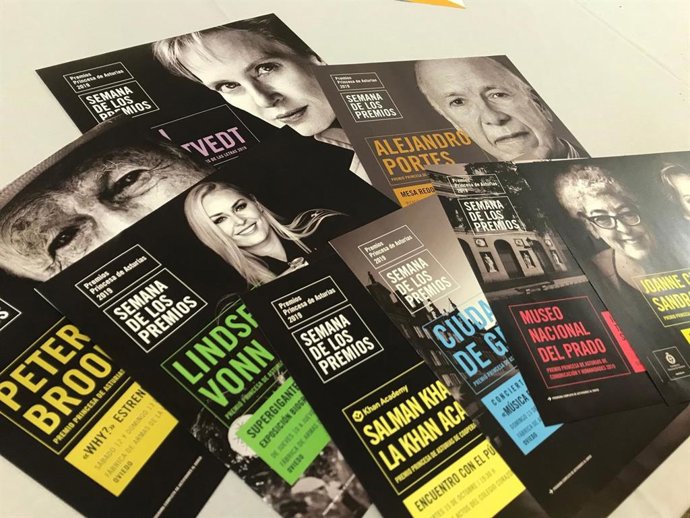 Carteles de los actos culturales de la 'Semana de los Premios'.