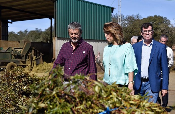 La secretaria general del PSOE-A, Susana Díaz, visita  la empresa Biolandes.