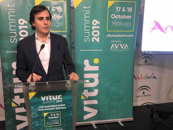 El presidente de la Asociación de Viviendas Turísticas de Andalucía (AVVA), Carlos Pérez-Lanzac