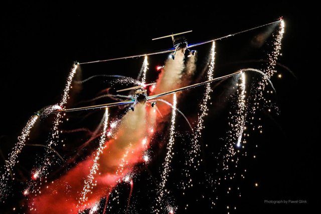 Patrulla inglesa, AeroSparx, formada por dos aviones, que realizará una exhibición en San Javier