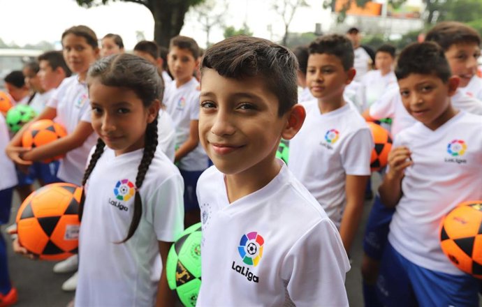La fundación de LaLiga participará en la creación de 262 escuelas sociodeportivas en El Salvador