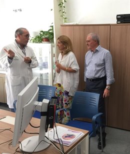 Botella visita un centro de salud