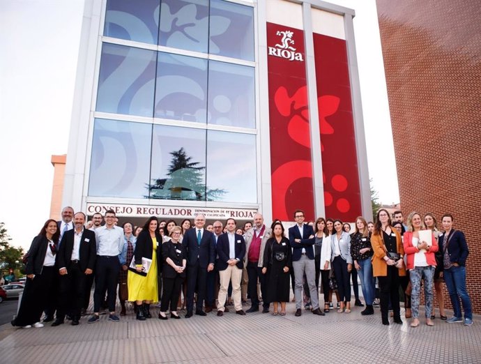 Agencias, bodegas y representantes del Consejo Regulador esta tarde en el encuentro EnoMICE en Rioja