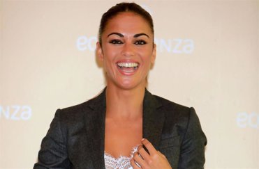 Lara Álvarez en la presentación de Equivalenza