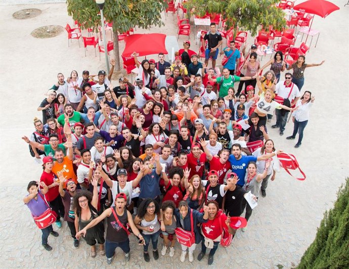 Gira Jóvenes de Coca-Cola se amplía a estudiantes de FP para apostar por la tran