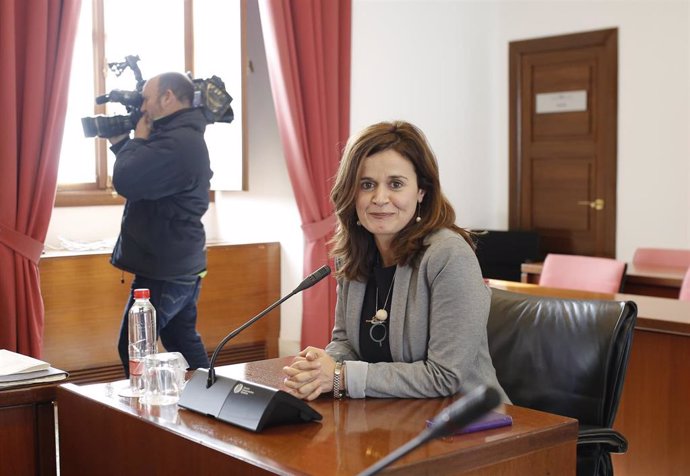 La exdiputada y exportavoz adjunta del grupo parlamentario de Podemos Andalucía durante la pasada legislatura, Esperanza Gómez, en la Audiencia de candidatos a senadores en representación de la comunidad andaluza. 
