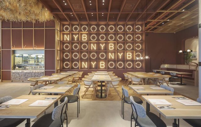 New York Burger Moraleja green gana el premio a mejor diseño interior en el mundo